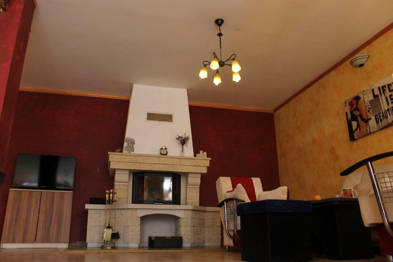 Cristalex Villaverde Bucharest Pantelimon Exterior photo